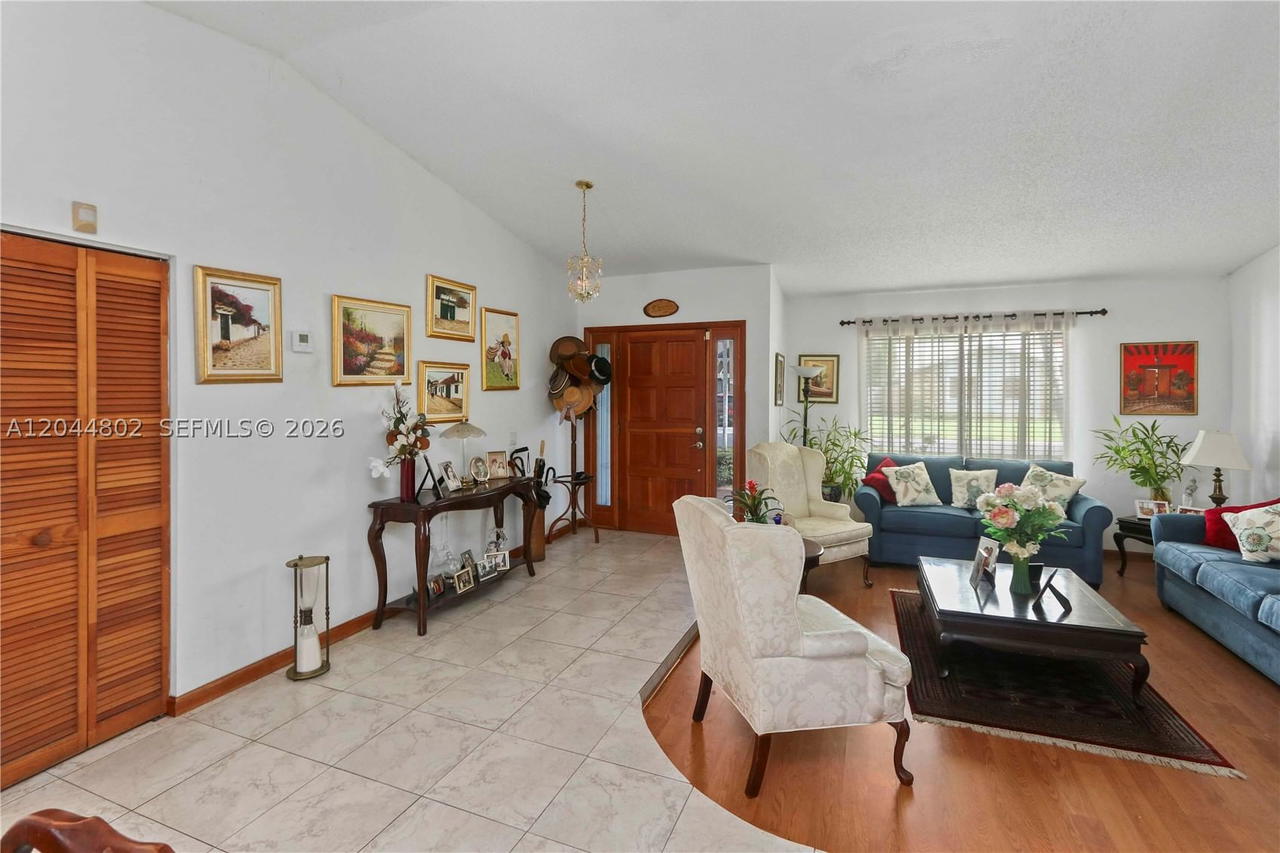 Real estate property located at 12730 119th St, Miami-dade, Shores Lindgren, Miami, FL