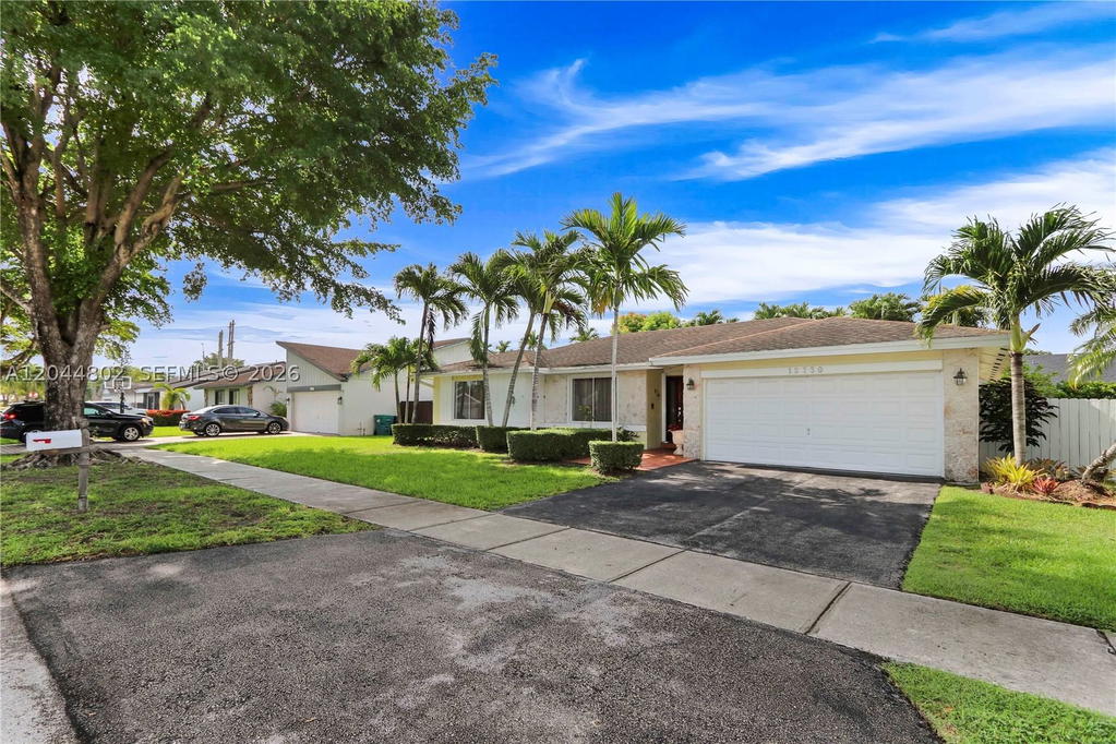 Real estate property located at 12730 119th St, Miami-dade, Shores Lindgren, Miami, FL