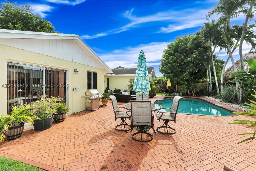 Real estate property located at 12730 119th St, Miami-dade, Shores Lindgren, Miami, FL