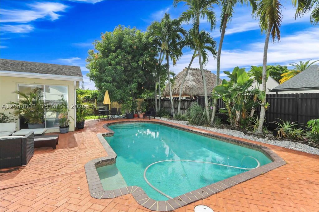 Real estate property located at 12730 119th St, Miami-dade, Shores Lindgren, Miami, FL