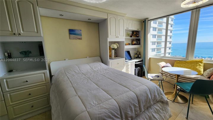 Real estate property located at 19201 Collins Ave #345, Miami-dade, The Aventura Beach Club C, Sunny Isles Beach, FL