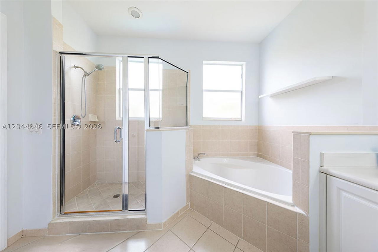 Real estate property located at 12990 133rd Ter, Miami-dade, Courts At Tuscany West, Miami, FL