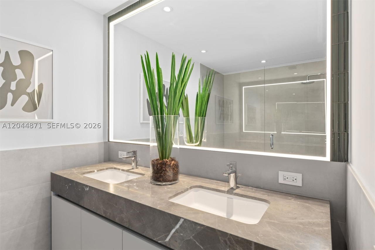 Real estate property located at 501 West Ave #4102, Miami-dade, Five Park Miami Beach, Miami Beach, FL