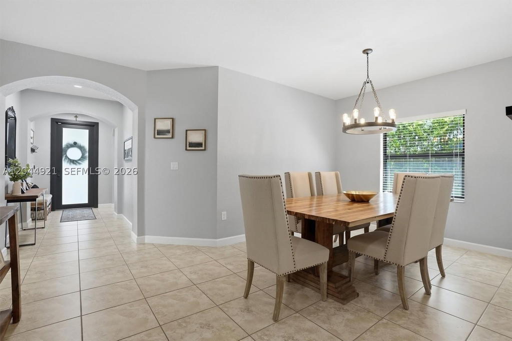 Real estate property located at 16572 43rd Lane, Miami-dade, Interlaken, Miami, FL