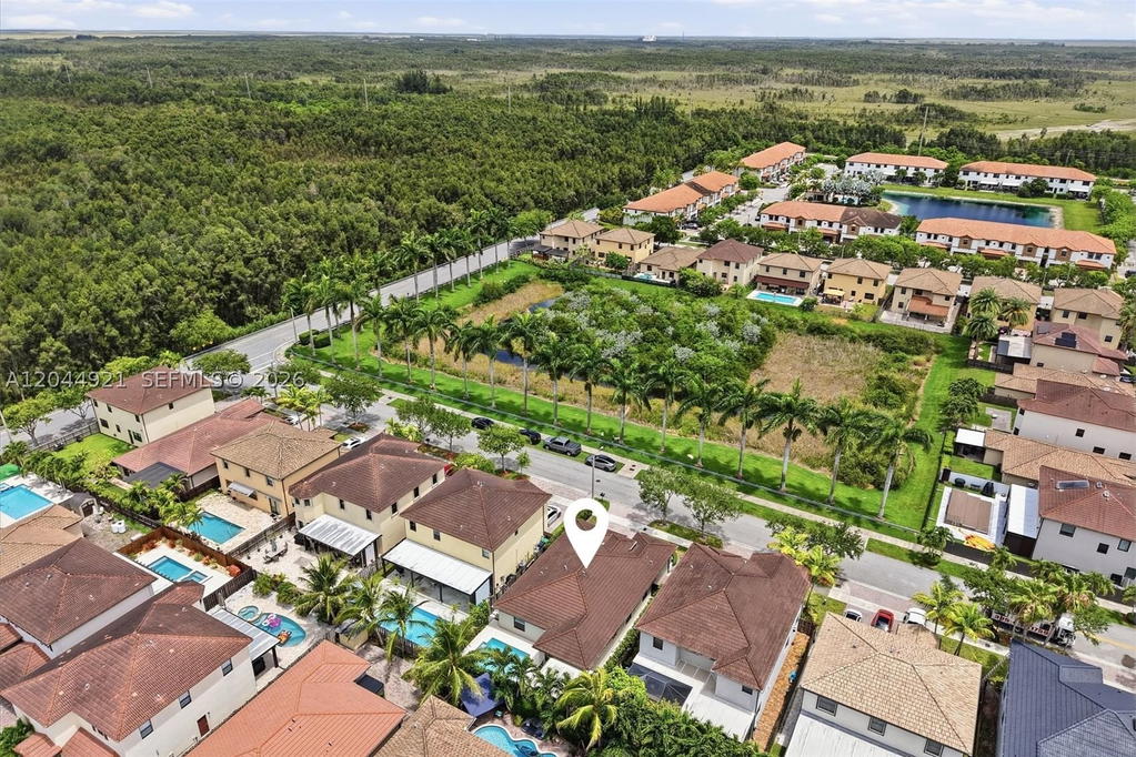 Real estate property located at 16572 43rd Lane, Miami-dade, Interlaken, Miami, FL