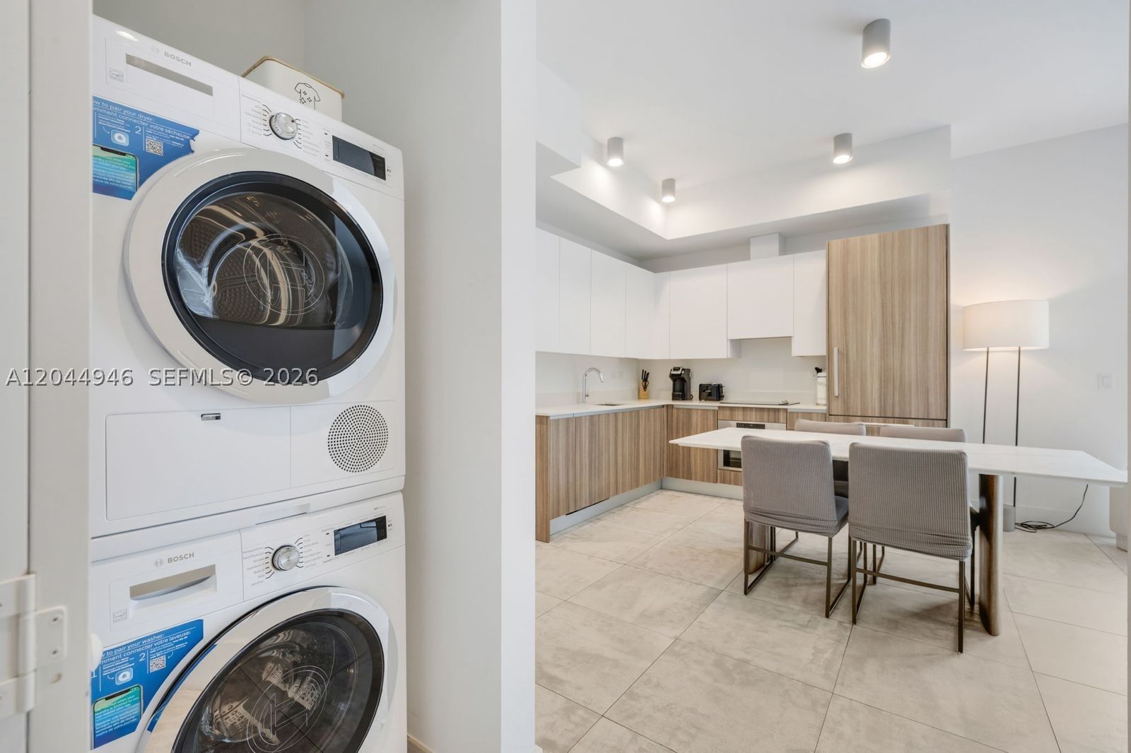 Real estate property located at 239 9th St #1801, Miami-dade, Smart Brickell, Miami, FL