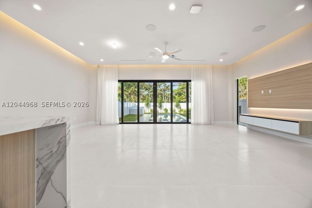 Real estate property located at 1135 11th Ave, Broward, Progresso, Fort Lauderdale, FL