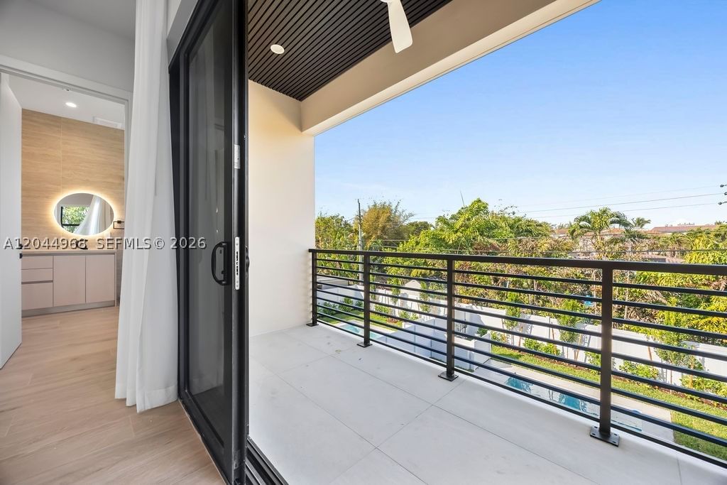Real estate property located at 1135 11th Ave, Broward, Progresso, Fort Lauderdale, FL