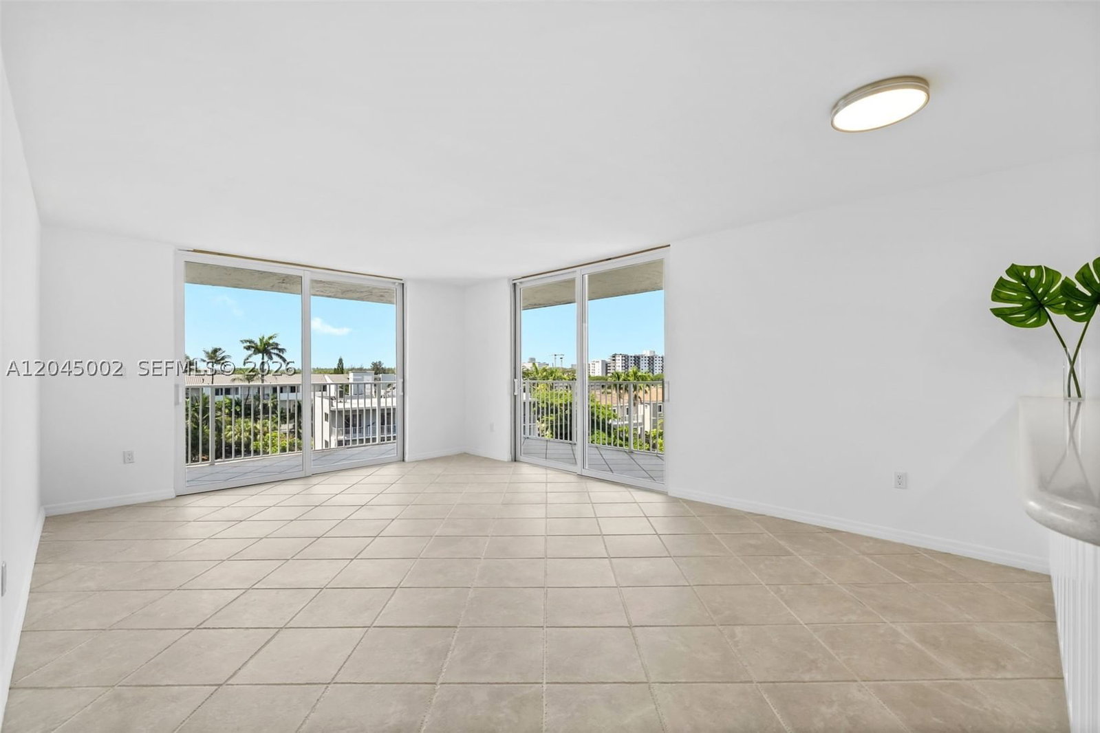 Real estate property located at 4000 169th St #607, Miami-dade, Eden Point South Condo, North Miami Beach, FL