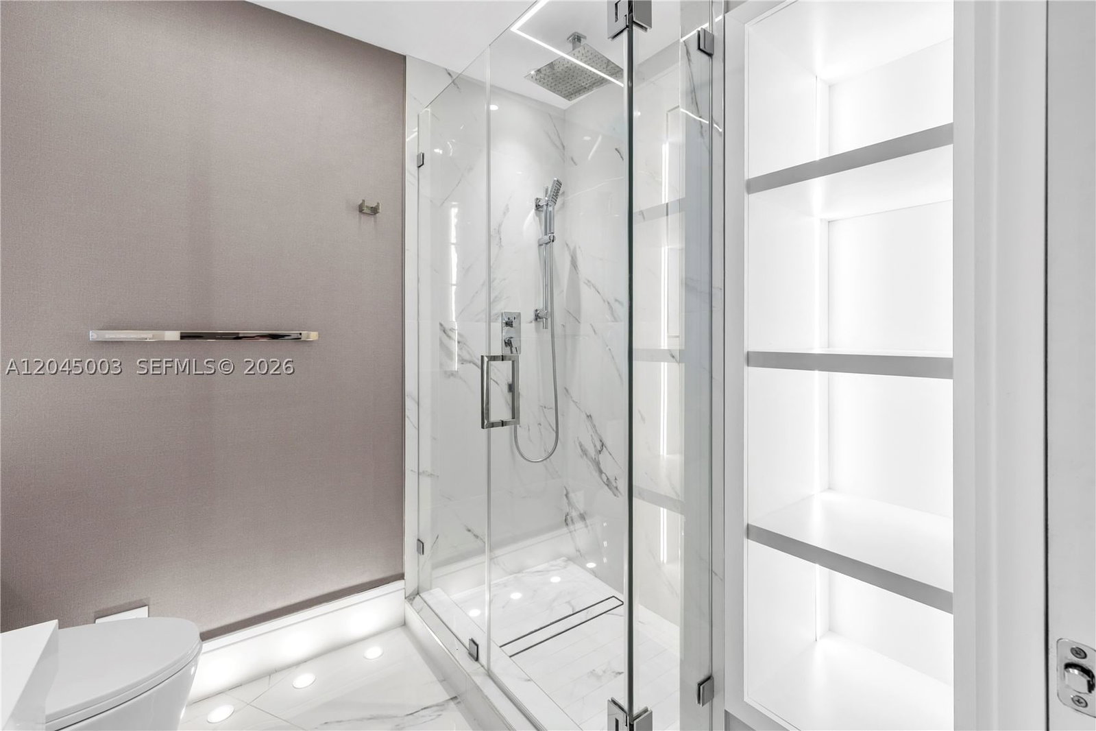 Real estate property located at 10190 Collins Ave #203, Miami-dade, ¤bal Harbour Res Sec, Bal Harbour, FL