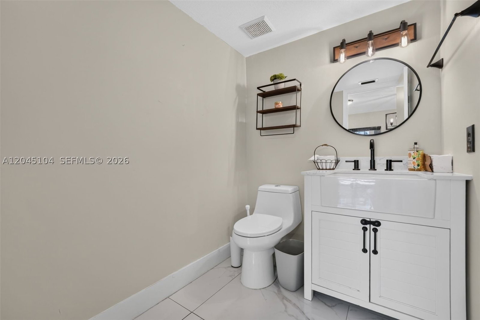 Real estate property located at 15602 109th Ter, Miami-dade, Secasa Homes, Miami, FL