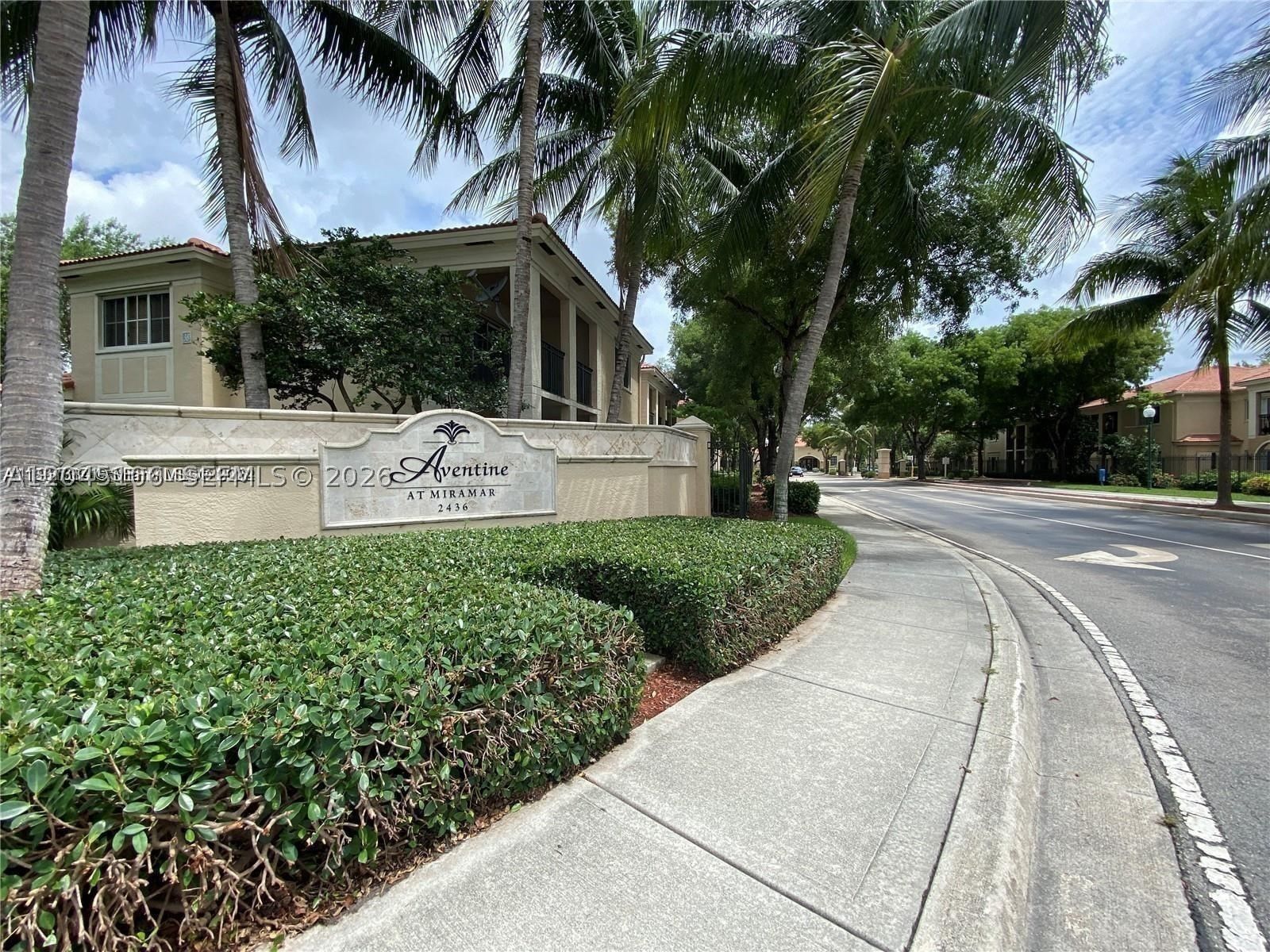 Real estate property located at 2493 Centergate Dr #204, Broward, Aventine At Miramar Condo, Miramar, FL