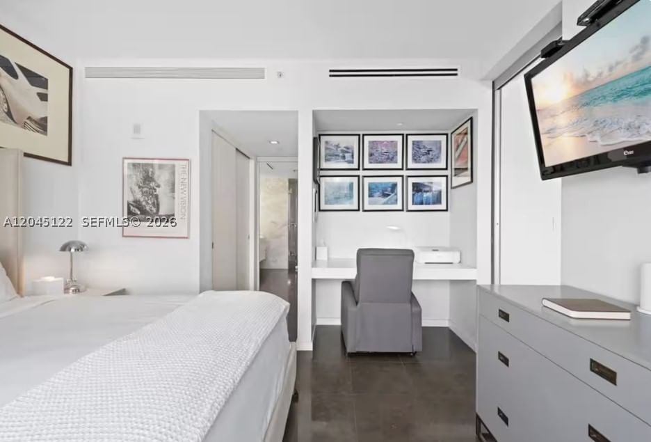 Real estate property located at 220 21st St #401, Miami-dade, Boulan South Beach Condo, Miami Beach, FL