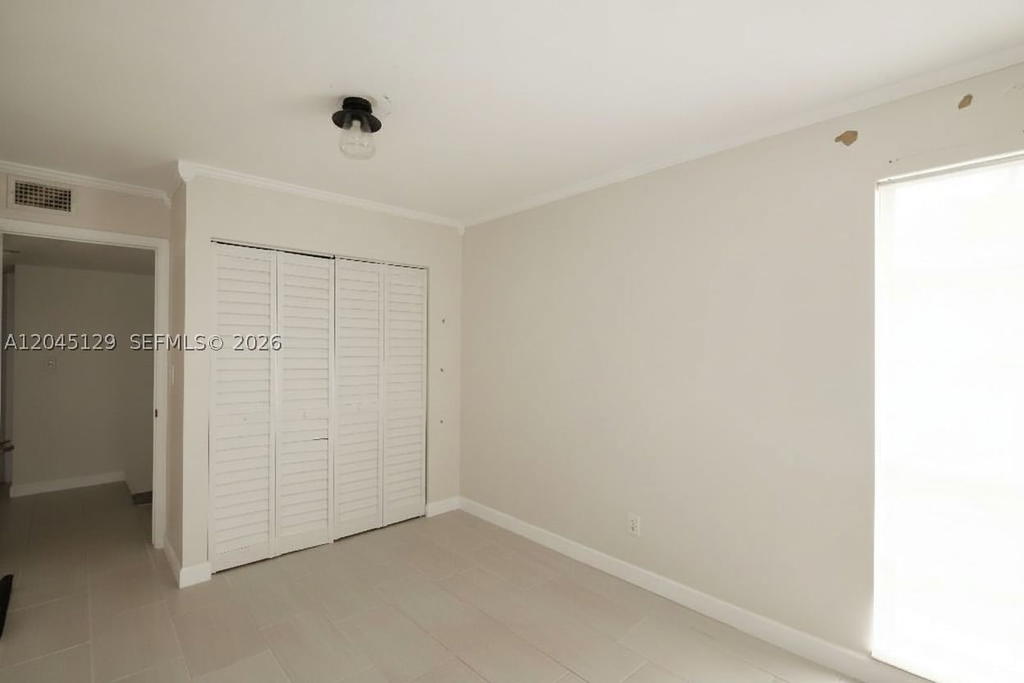 Real estate property located at 8985 Palm Tree Ln #8985, Broward, Westview Condominium No O, Pembroke Pines, FL