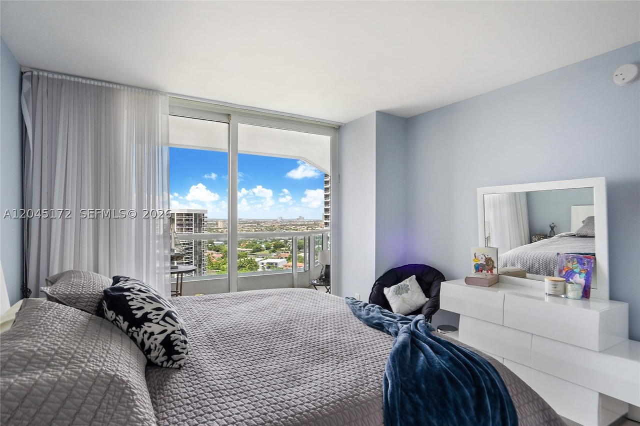 Real estate property located at 21055 Yacht Club Dr #2005, Miami-dade, The Point, Aventura, FL