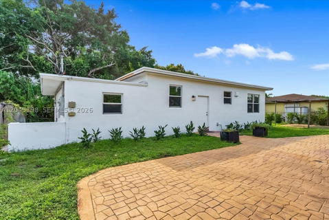 Real estate property located at 13415 22nd Ave, Miami-dade, Lakeview Terrace Rev, Miami, FL