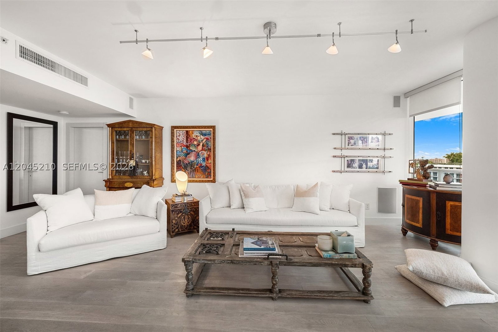 Real estate property located at 2127 Brickell Ave #1006, Miami-dade, Bristol Tower Condo, Miami, FL