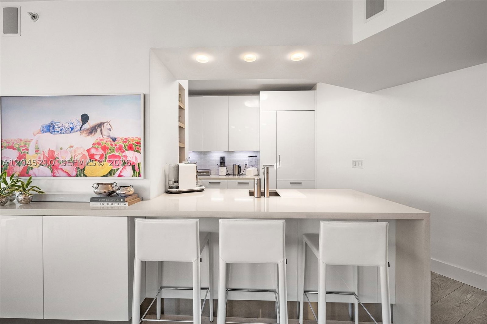 Real estate property located at 2127 Brickell Ave #1006, Miami-dade, Bristol Tower Condo, Miami, FL