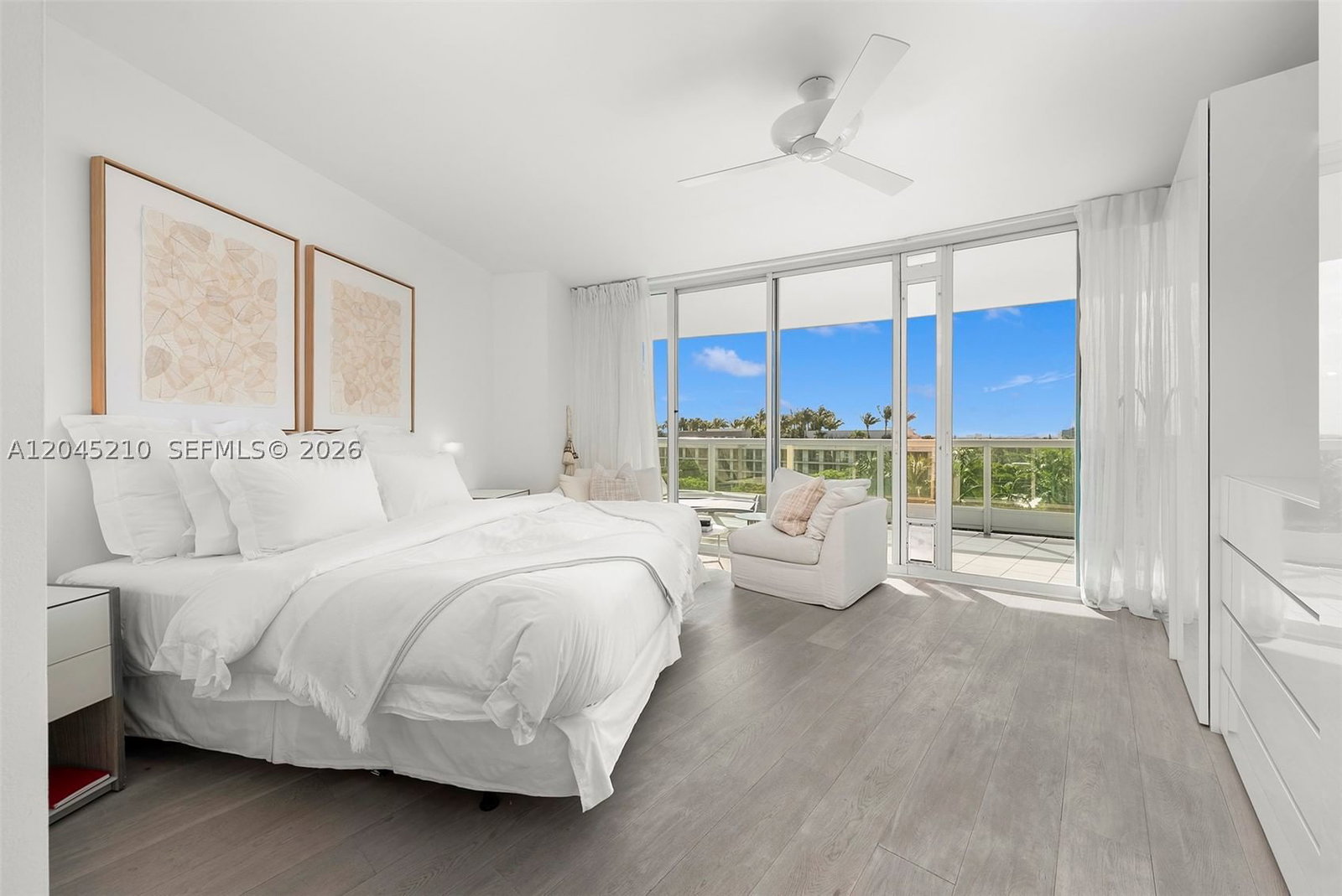 Real estate property located at 2127 Brickell Ave #1006, Miami-dade, Bristol Tower Condo, Miami, FL