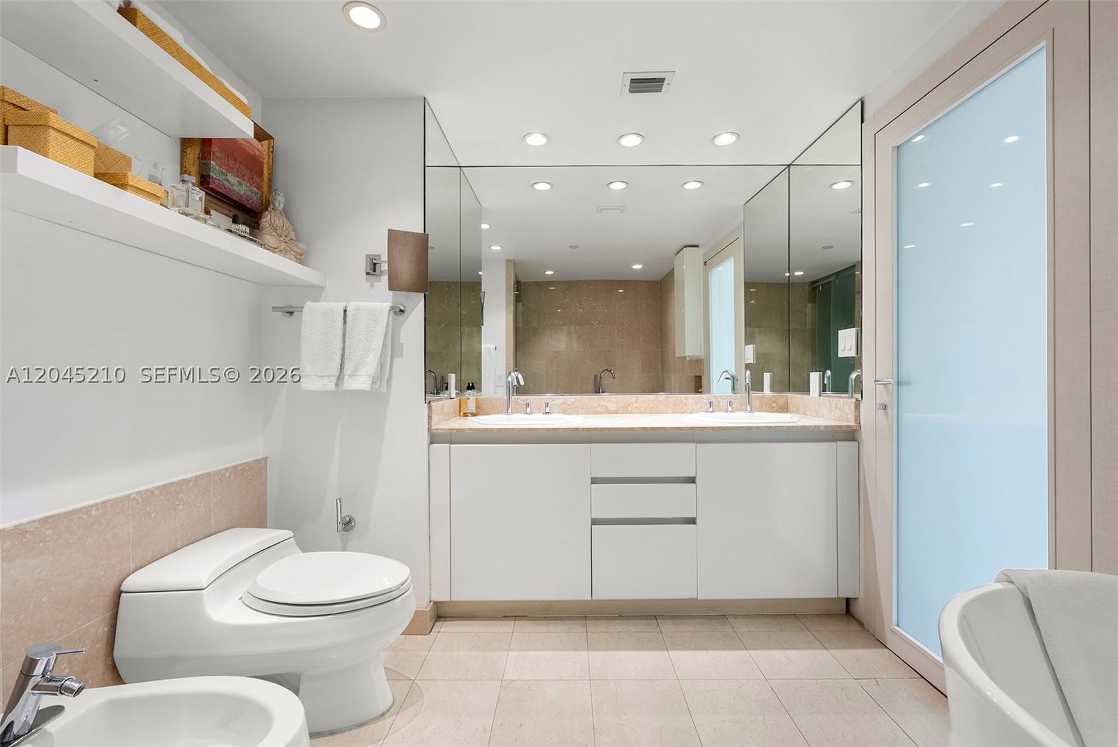 Real estate property located at 2127 Brickell Ave #1006, Miami-dade, Bristol Tower Condo, Miami, FL