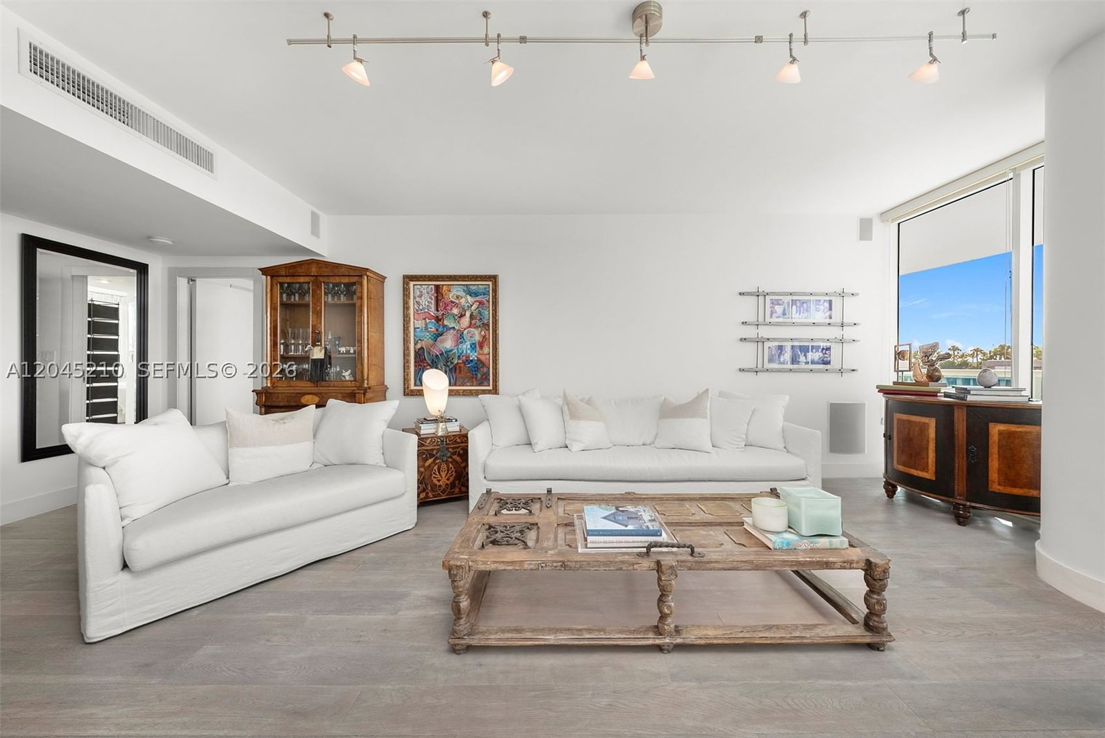 Real estate property located at 2127 Brickell Ave #1006, Miami-dade, Bristol Tower Condo, Miami, FL
