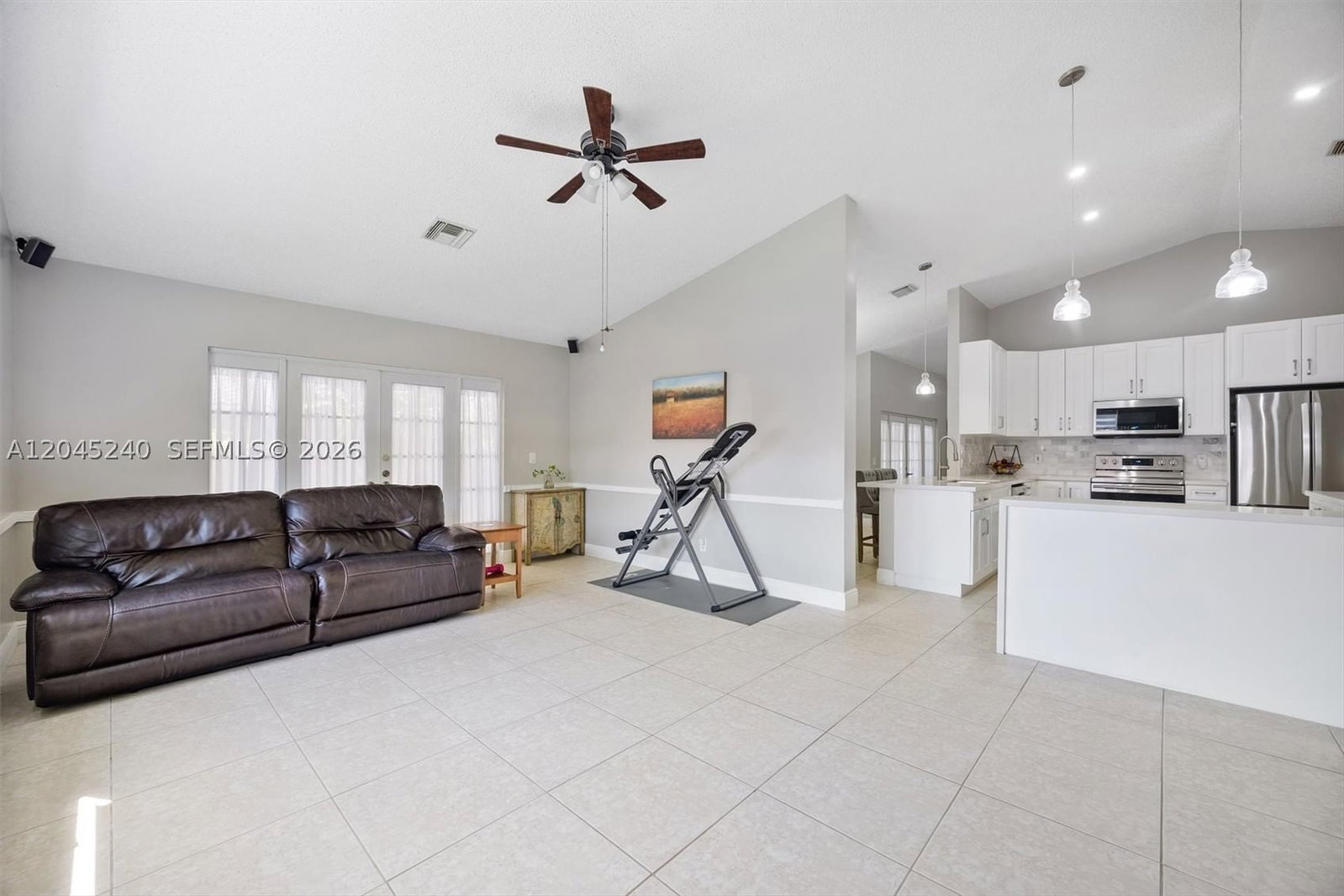 Real estate property located at 4870 Hawkes Bluff Ave, Broward, Hawkes Bluff, Davie, FL