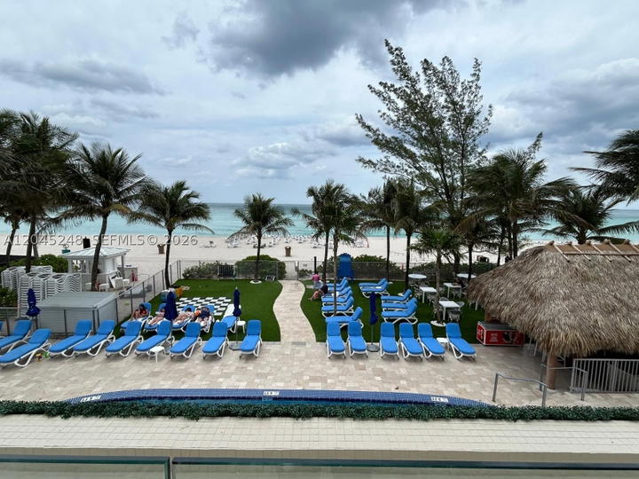 Real estate property located at 18683 Collins Ave #1706, Miami-dade, M Resort Residences Condo, Sunny Isles Beach, FL