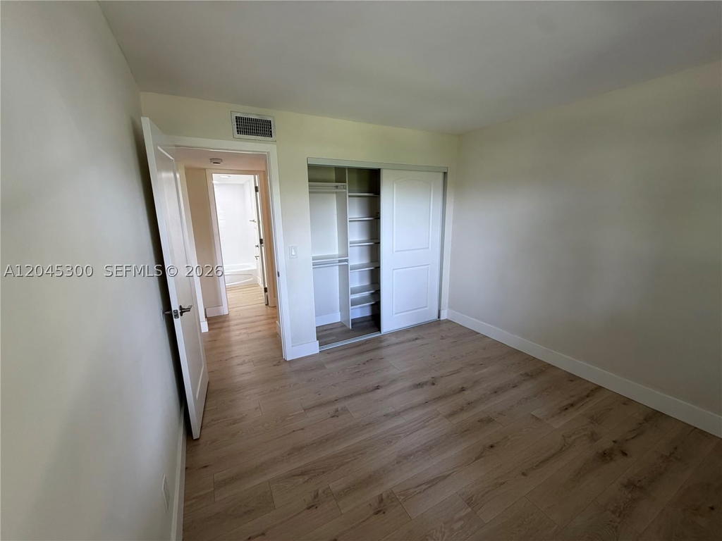 Real estate property located at 8303 142nd Ave D206, Miami-dade, Captiva Lakes Villas Cond, Miami, FL