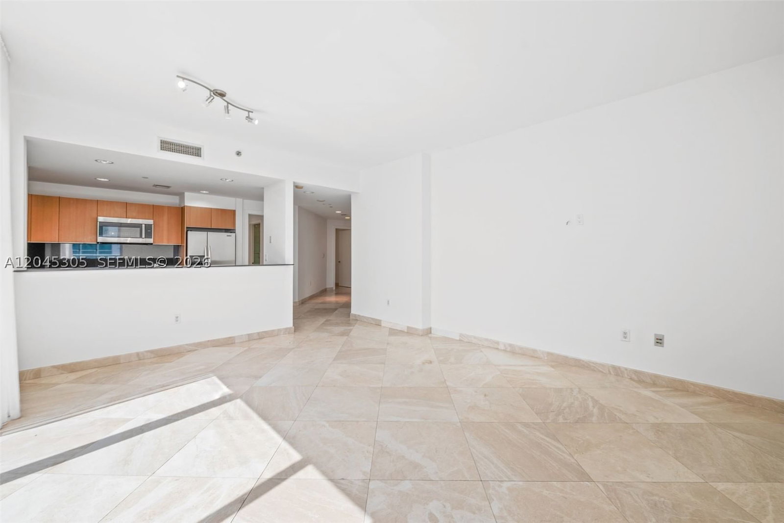 Real estate property located at 1050 Brickell Ave #3314, Miami-dade, 1060 Brickell Condo, Miami, FL