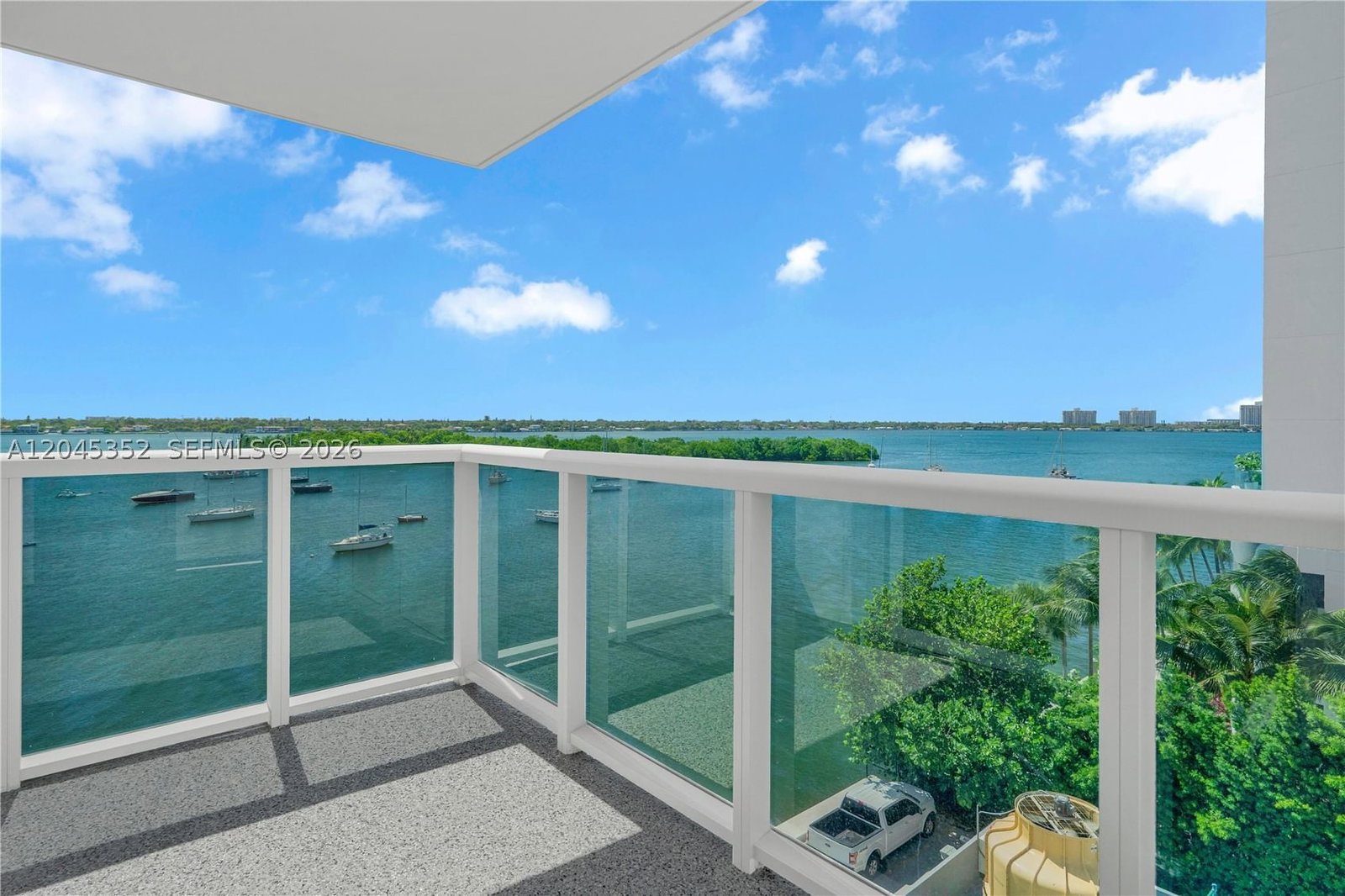 Real estate property located at 7928 West Dr #606, Miami-dade, The Islander Club Condo, North Bay Village, FL