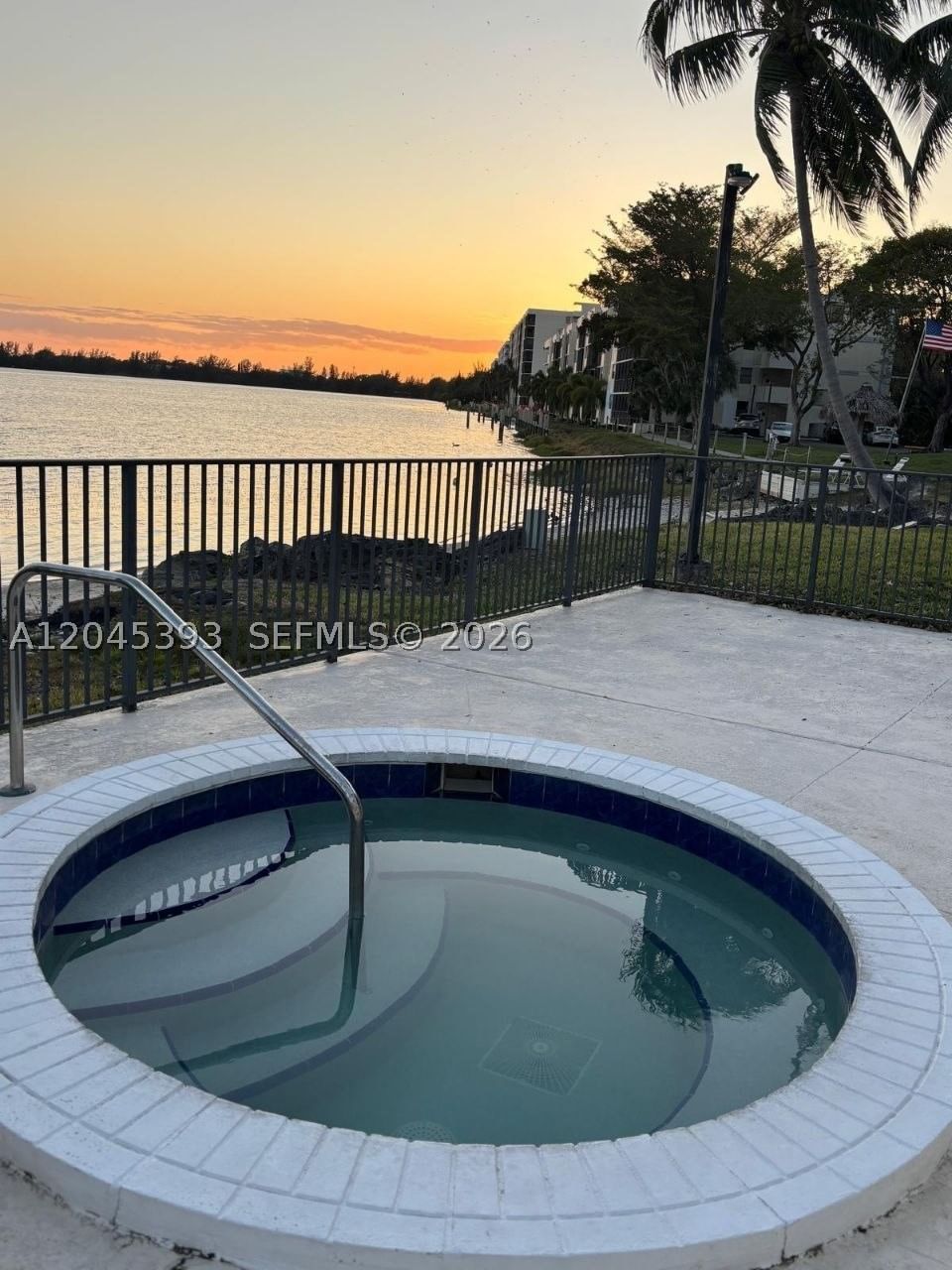 Real estate property located at 109 Lake Emerald Dr #105, Broward, Lake Emerald Condominium, Oakland Park, FL