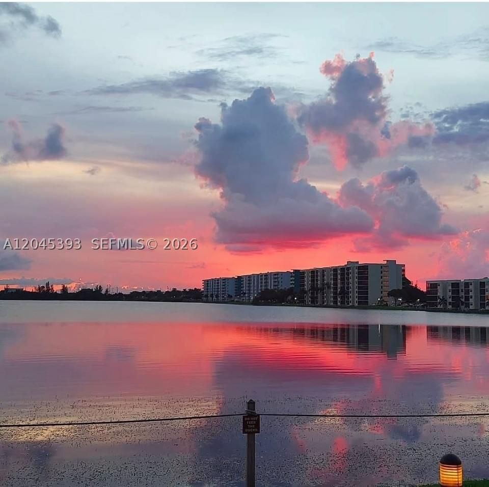 Real estate property located at 109 Lake Emerald Dr #105, Broward, Lake Emerald Condominium, Oakland Park, FL