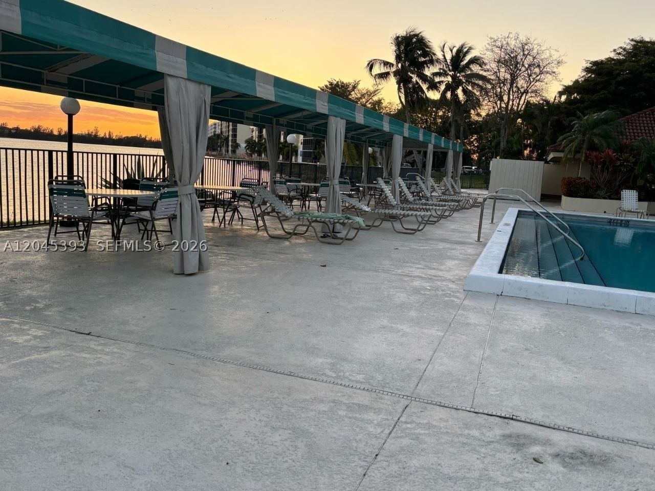 Real estate property located at 109 Lake Emerald Dr #105, Broward, Lake Emerald Condominium, Oakland Park, FL