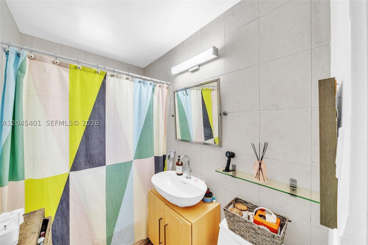 Real estate property located at 1559 Meridian Ave #108, Miami-dade, Meridian Beach Condo, Miami Beach, FL