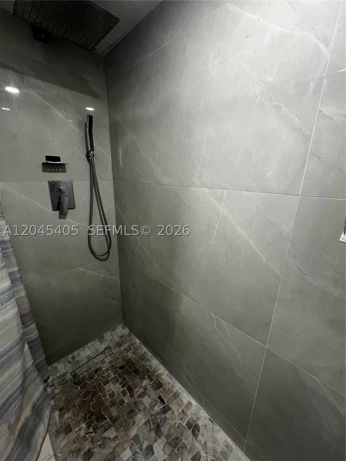 Real estate property located at 11750 18th St #319-1, Miami-dade, International Park I Cond, Miami, FL