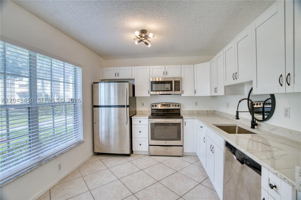 Real estate property located at 10829 3rd Ct B12L, Broward, Images At Pembroke Pointe, Pembroke Pines, FL