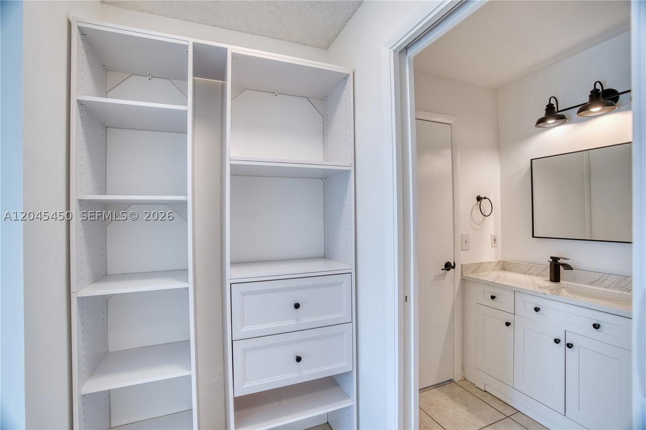 Real estate property located at 10829 3rd Ct B12L, Broward, Images At Pembroke Pointe, Pembroke Pines, FL