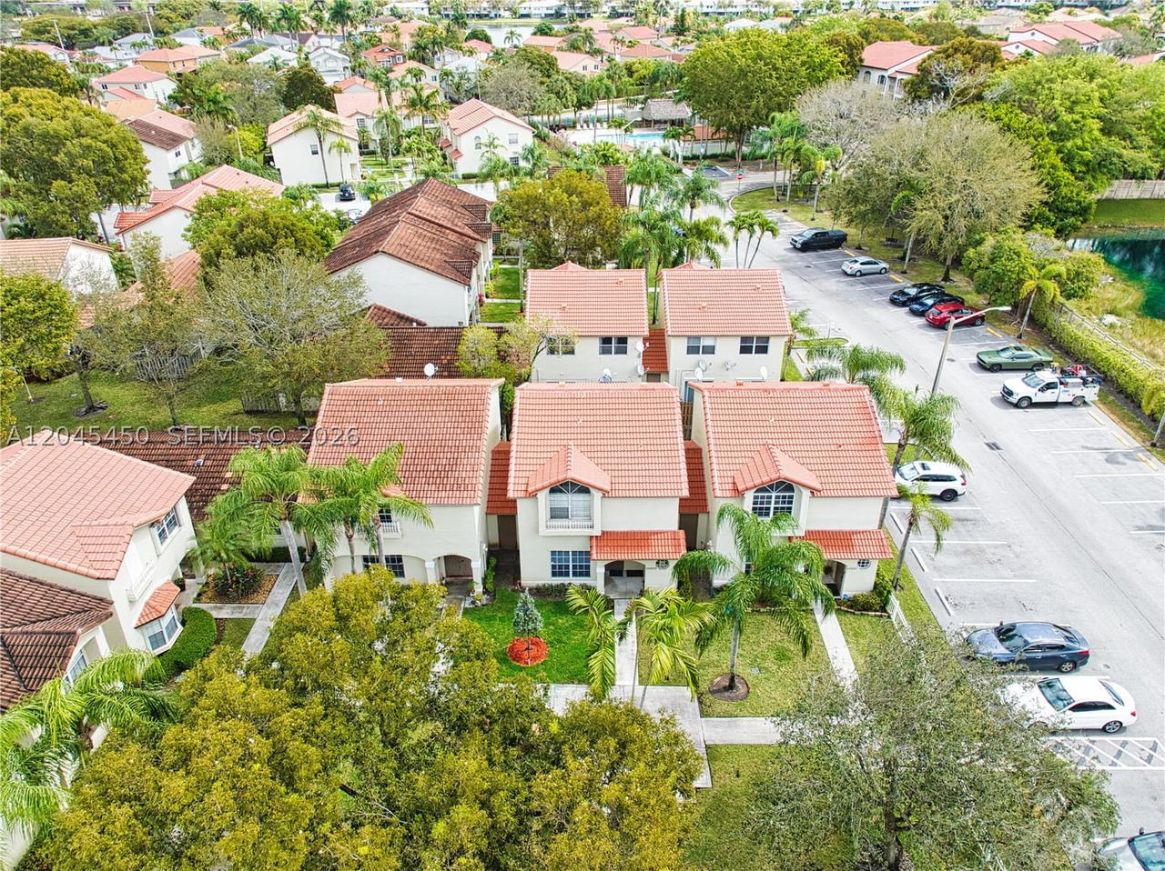 Real estate property located at 10829 3rd Ct B12L, Broward, Images At Pembroke Pointe, Pembroke Pines, FL