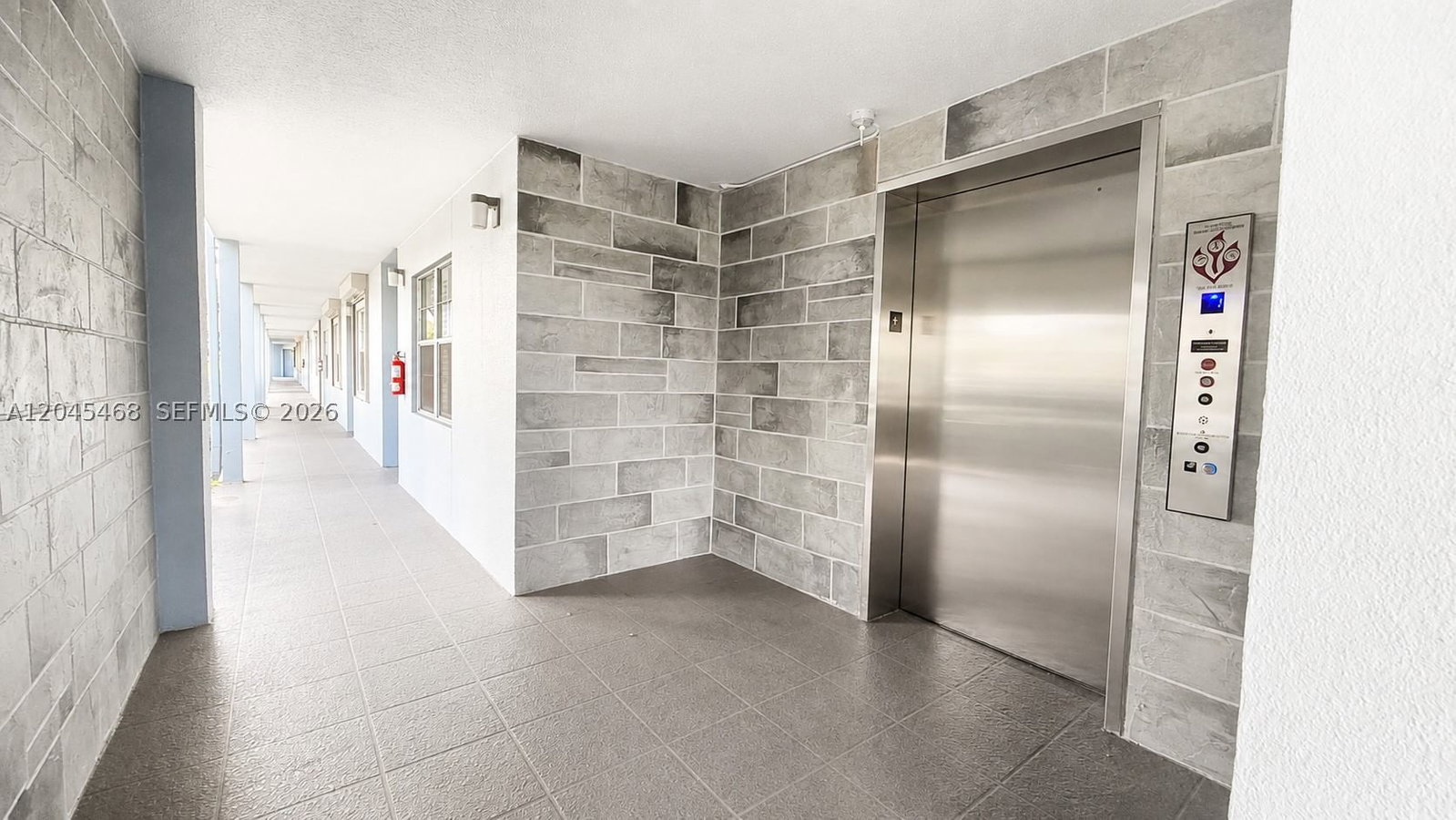 Real estate property located at , Broward, Cambridge At Century Vill, Pembroke Pines, FL