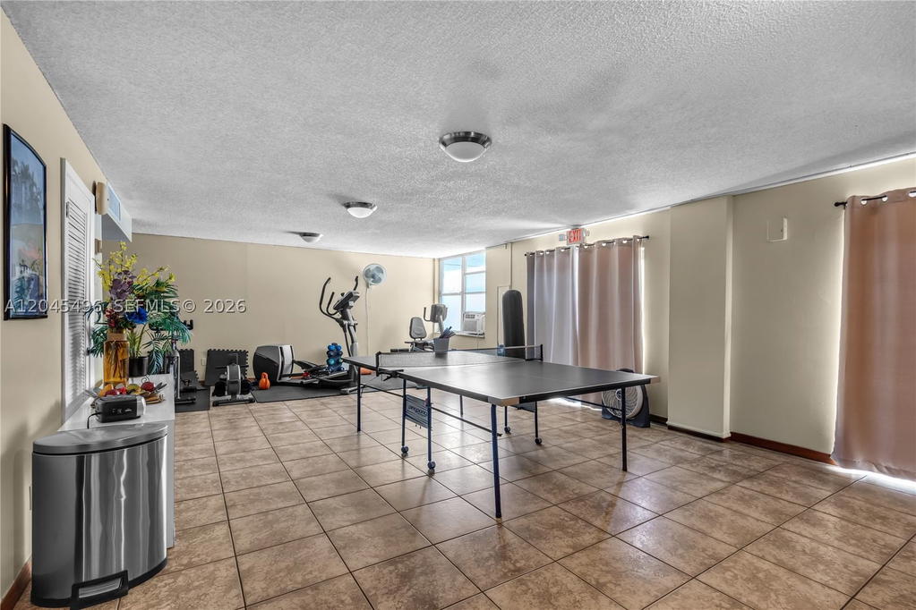 Real estate property located at 899 West Ave #3M, Miami-dade, Baycourt Towers Condo, Miami Beach, FL