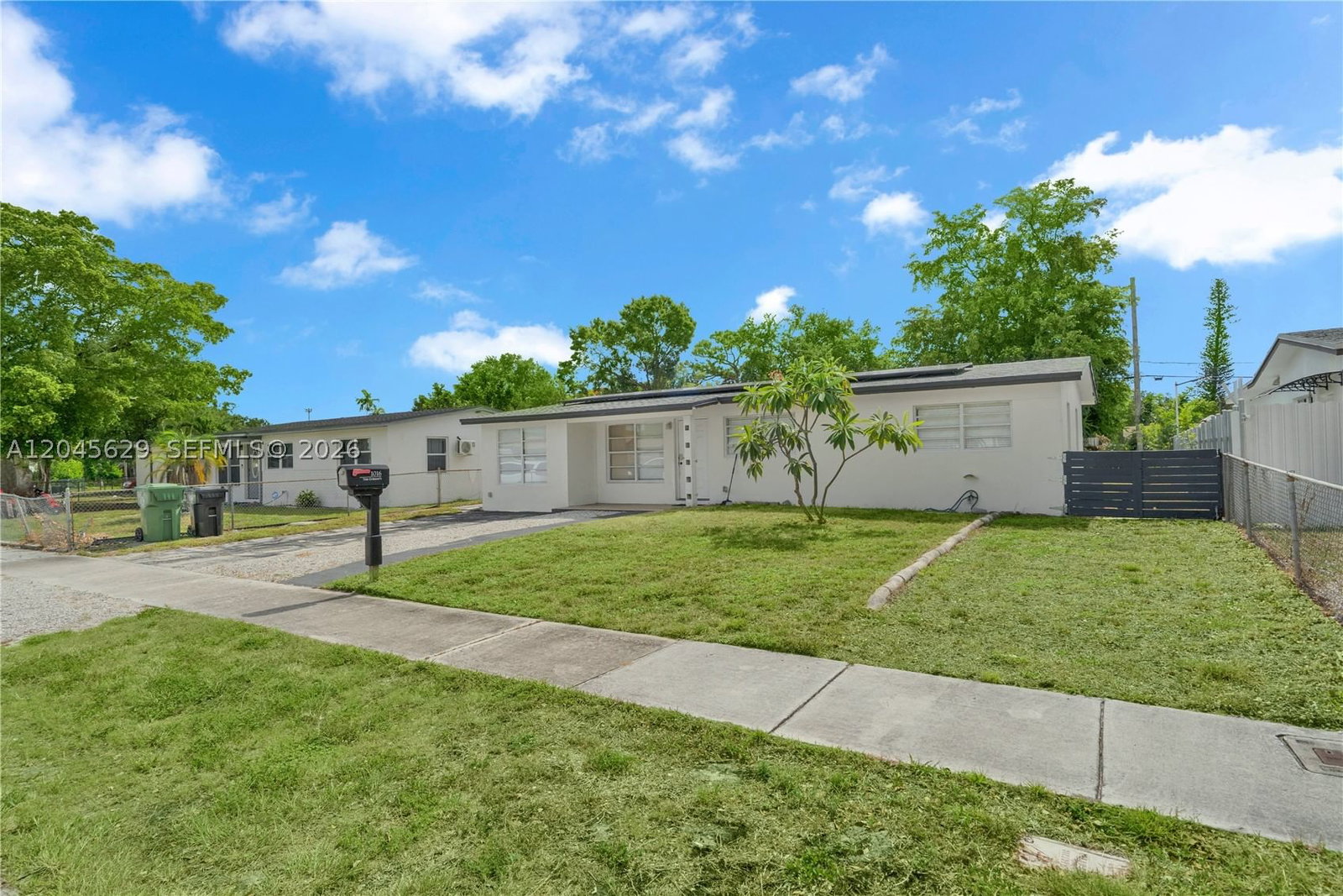 Real estate property located at 1016 22nd Ter, Broward, Brendale Heights, Fort Lauderdale, FL