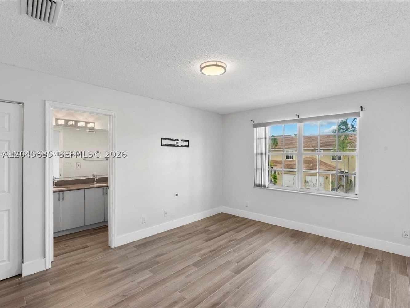 Real estate property located at 12170 5th Ct, Broward, Beautiful Lakefront Corner, Pembroke Pines, FL