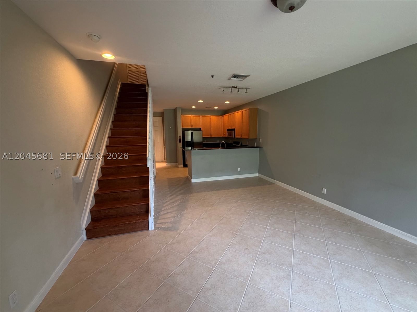 Real estate property located at 7432 Willow Grove Pl, Broward, Willow Grove, Davie, FL