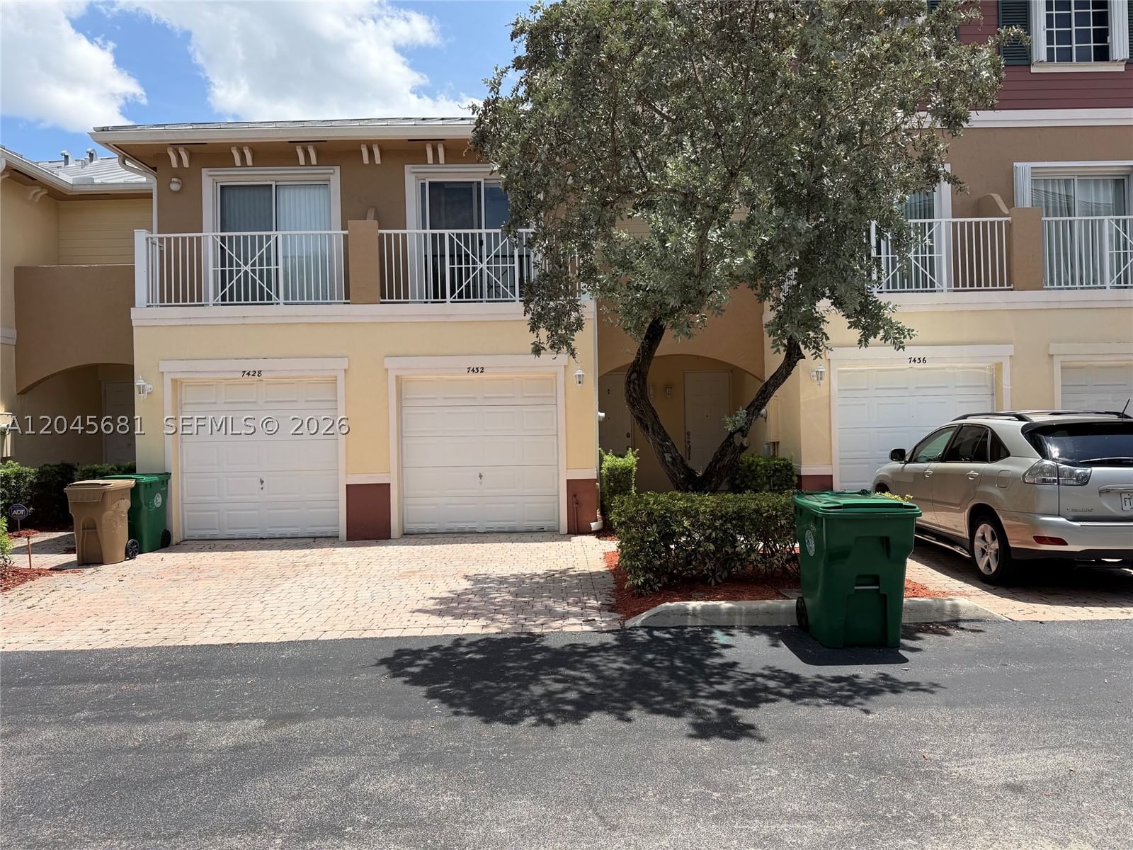 Real estate property located at 7432 Willow Grove Pl, Broward, Willow Grove, Davie, FL