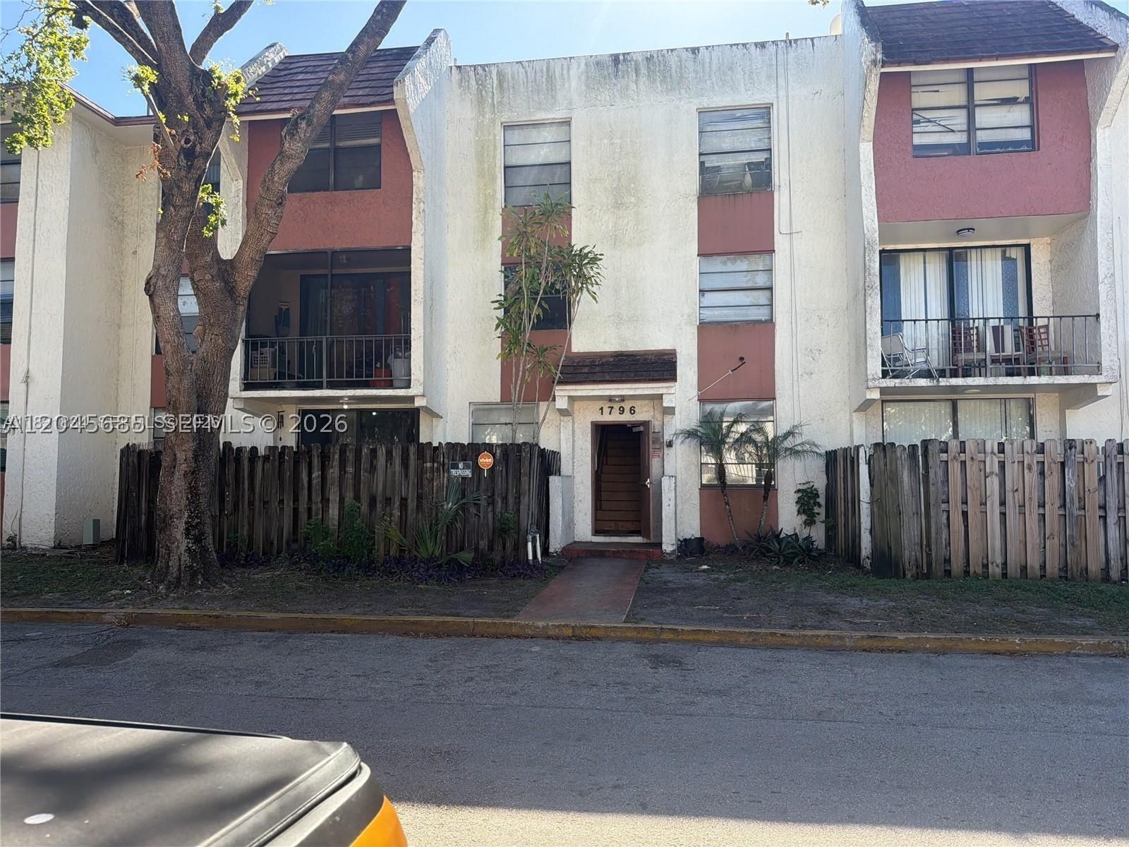Real estate property located at 1796 55th Ave #103, Broward, Tree Garden Condo, Lauderhill, FL