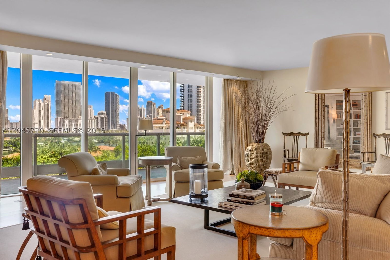 Real estate property located at 20155 38th Ct #904, Miami-dade, Towers Of Porto Vita-nort, Aventura, FL