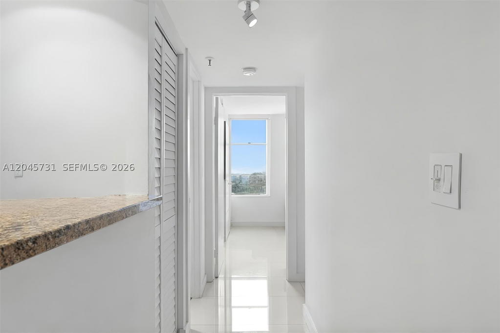 Real estate property located at 1775 Washington Ave #14F, Miami-dade, Parc Plaza Condo, Miami Beach, FL