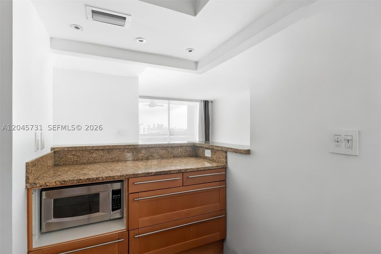Real estate property located at 1775 Washington Ave #14F, Miami-dade, Parc Plaza Condo, Miami Beach, FL