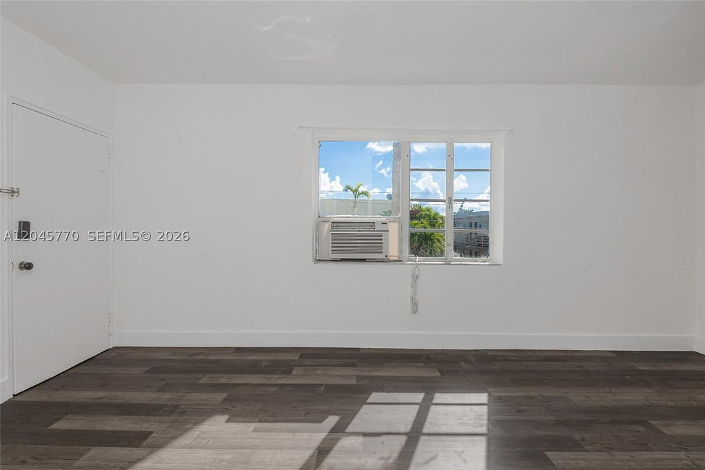 Real estate property located at 8340 Crespi Blvd #20, Miami-dade, Winds Of Nobe Condo, Miami Beach, FL
