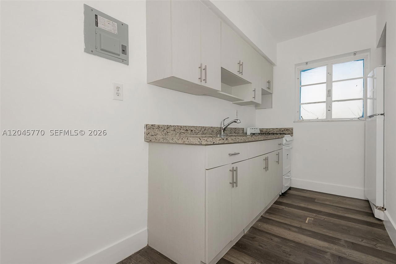 Real estate property located at 8340 Crespi Blvd #20, Miami-dade, Winds Of Nobe Condo, Miami Beach, FL